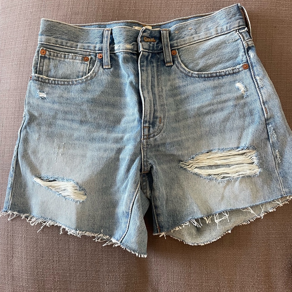 Madewell Relaxed Mid length Denim Shorts 26